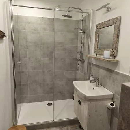 Rosenberg 2 Apartment